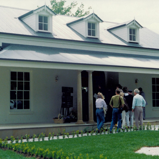 Crowds entering the Bell